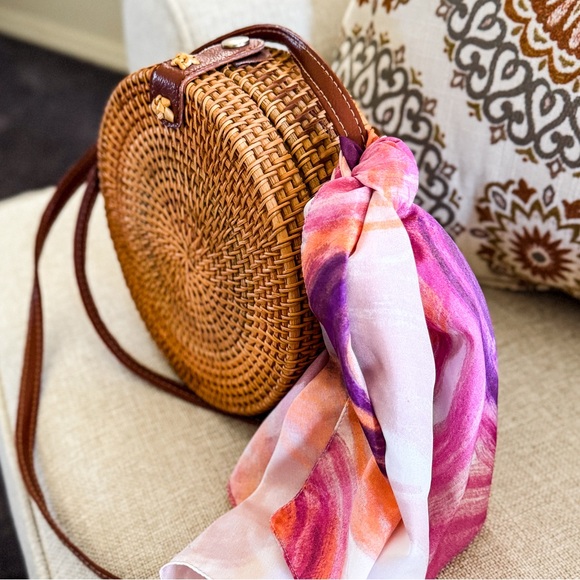 Handwoven Round Rattan Bag - Picture 7 of 10